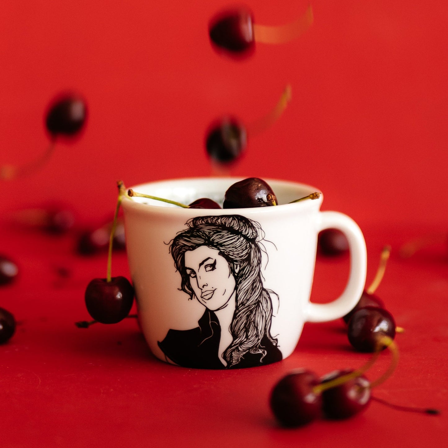 Amy Winehouse (Designtasse)