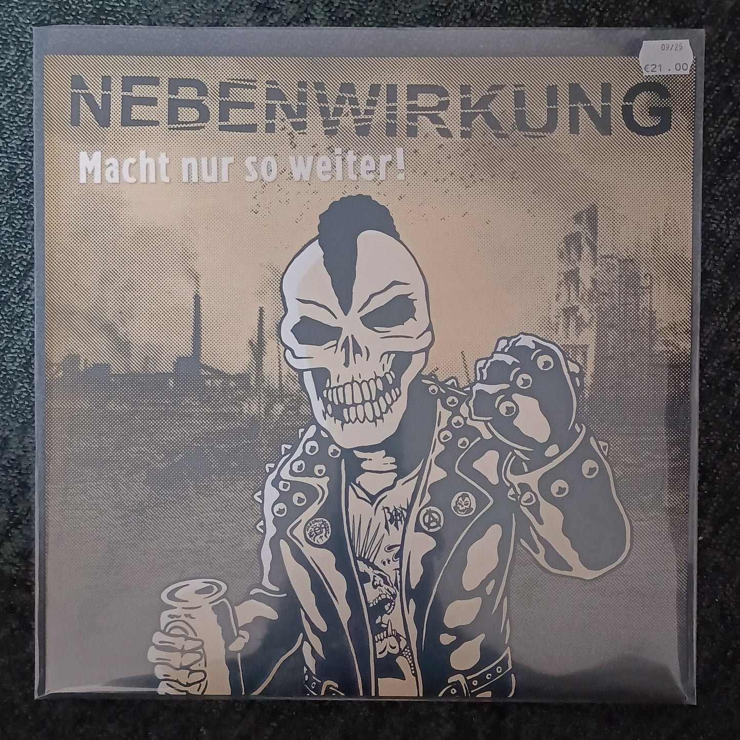 Nebenwirkung - Macht nur so weiter! (black LP)