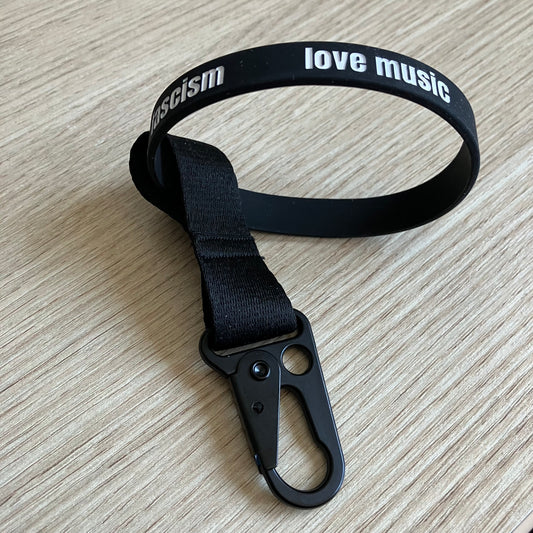 ConcertCupHolder