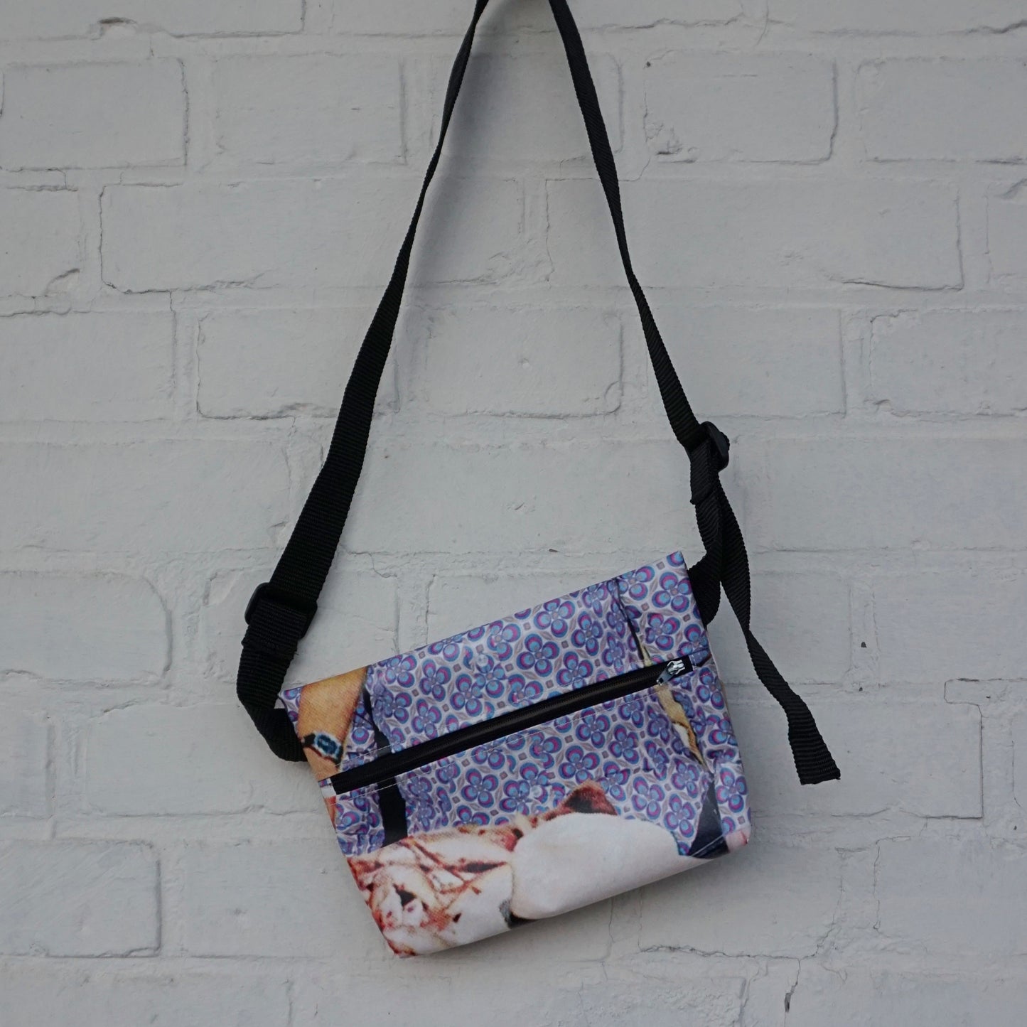 KGB Bodybag (aus recyceltem Bauzaunbanner)